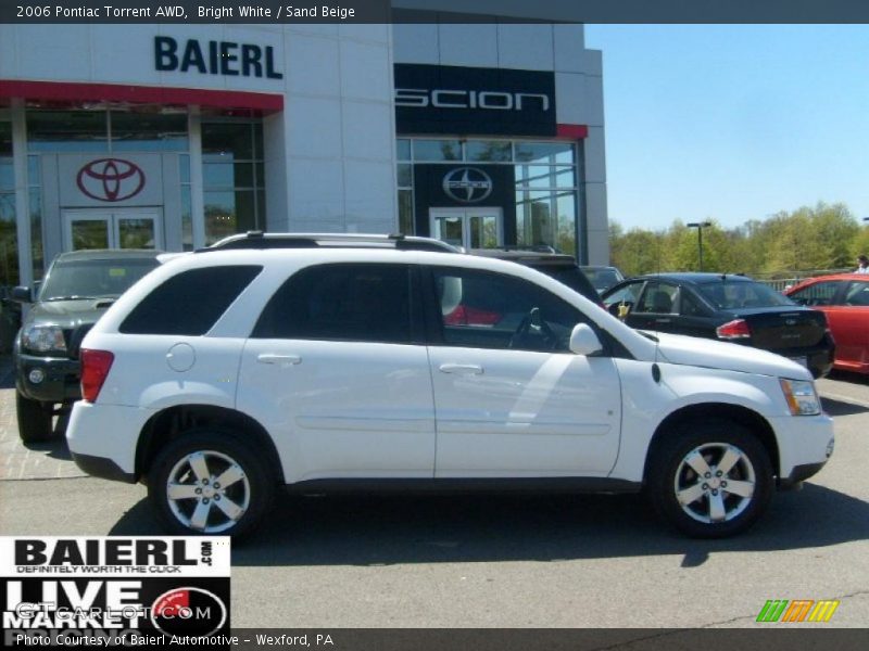 Bright White / Sand Beige 2006 Pontiac Torrent AWD