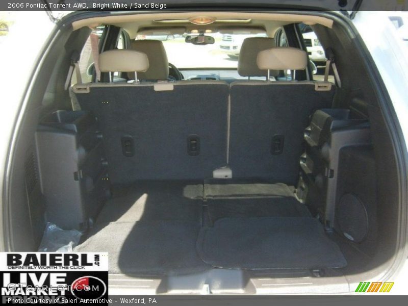 Bright White / Sand Beige 2006 Pontiac Torrent AWD