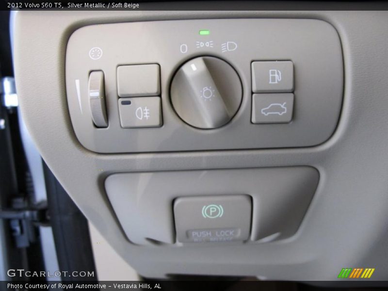 Silver Metallic / Soft Beige 2012 Volvo S60 T5