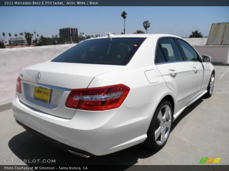 Arctic White / Black 2011 Mercedes-Benz E 350 Sedan