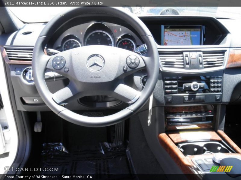 Arctic White / Black 2011 Mercedes-Benz E 350 Sedan