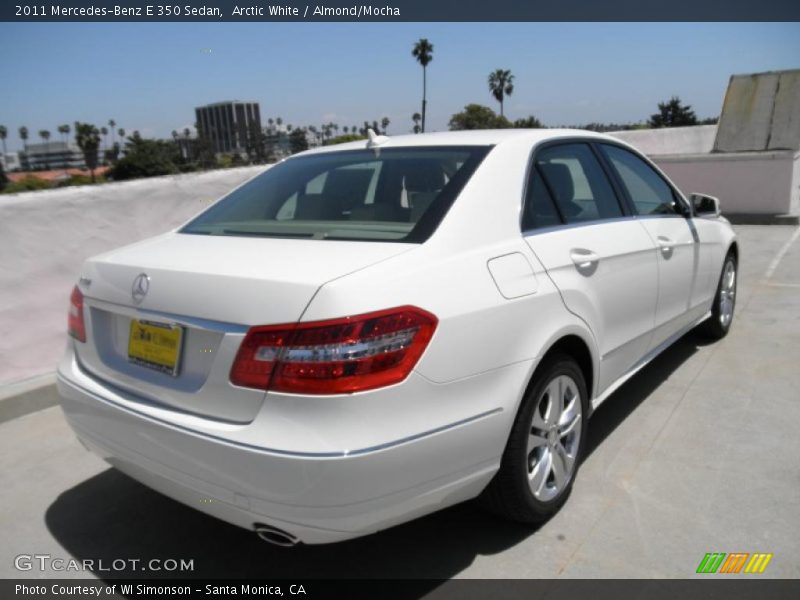 Arctic White / Almond/Mocha 2011 Mercedes-Benz E 350 Sedan