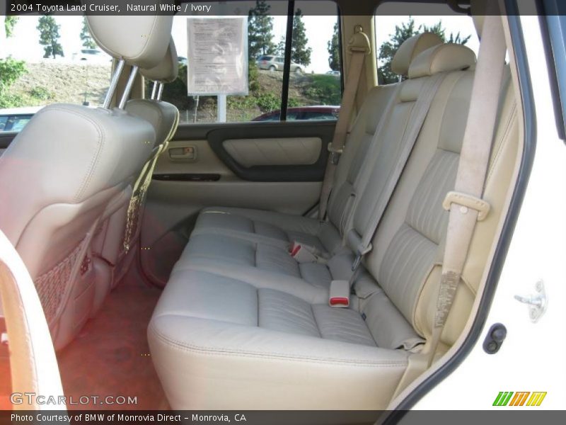 Natural White / Ivory 2004 Toyota Land Cruiser