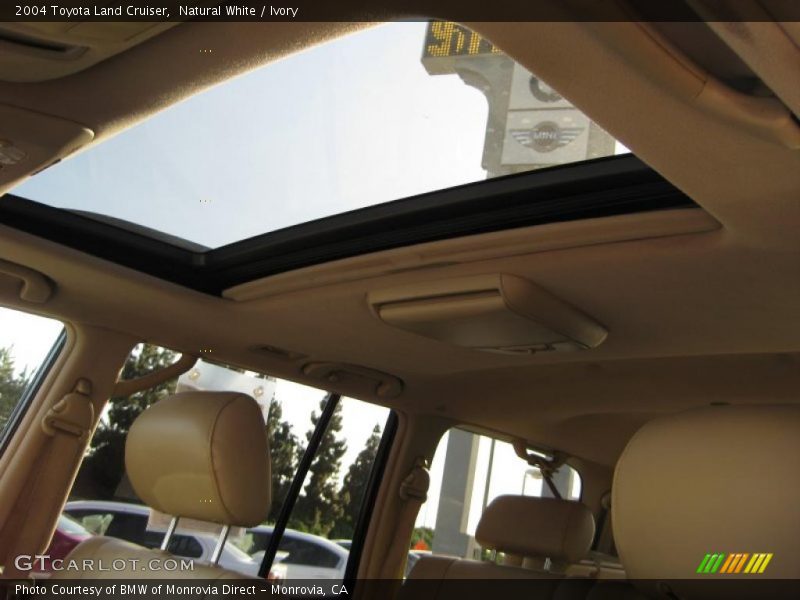 Natural White / Ivory 2004 Toyota Land Cruiser
