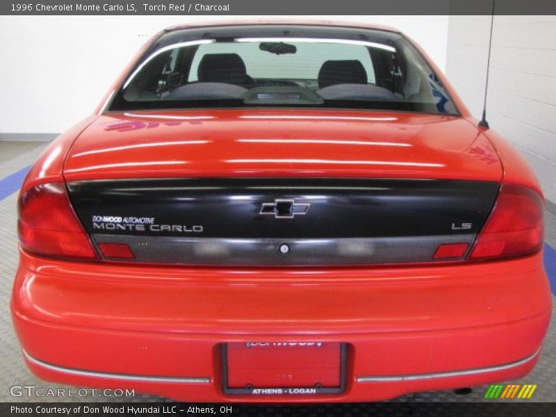 Torch Red / Charcoal 1996 Chevrolet Monte Carlo LS