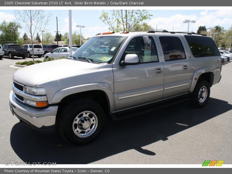 Silver Birch Metallic / Gray/Dark Charcoal 2005 Chevrolet Suburban 2500 LT 4x4
