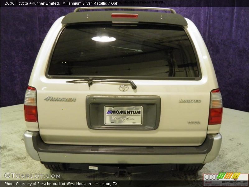 Millennium Silver Metallic / Oak 2000 Toyota 4Runner Limited