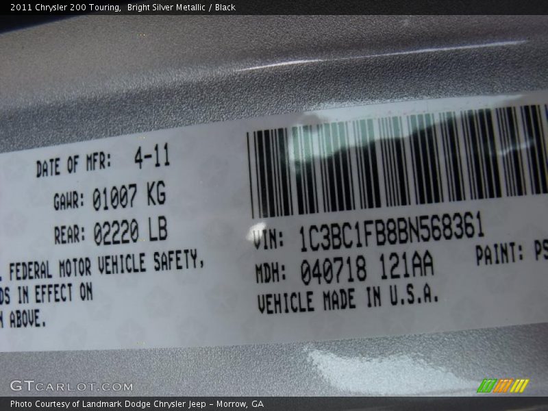 Bright Silver Metallic / Black 2011 Chrysler 200 Touring