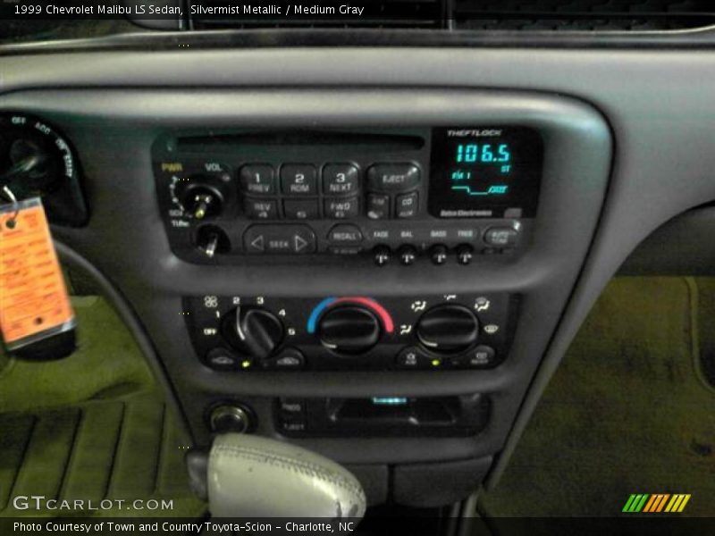 Silvermist Metallic / Medium Gray 1999 Chevrolet Malibu LS Sedan