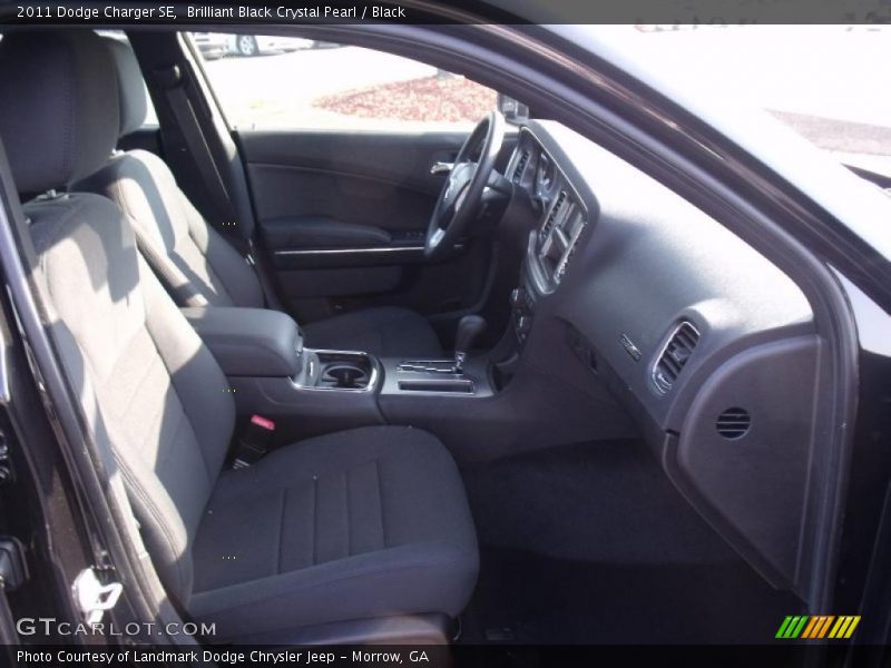 Brilliant Black Crystal Pearl / Black 2011 Dodge Charger SE