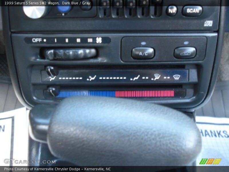 Dark Blue / Gray 1999 Saturn S Series SW2 Wagon