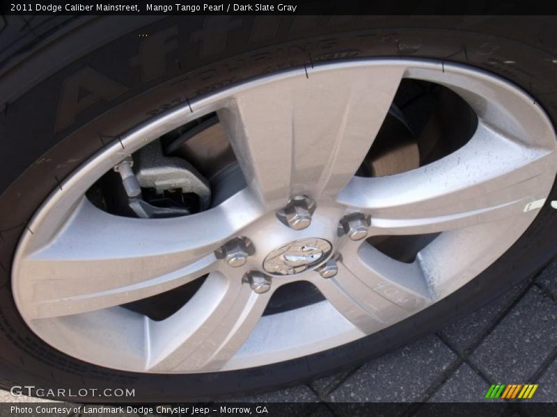 Mango Tango Pearl / Dark Slate Gray 2011 Dodge Caliber Mainstreet