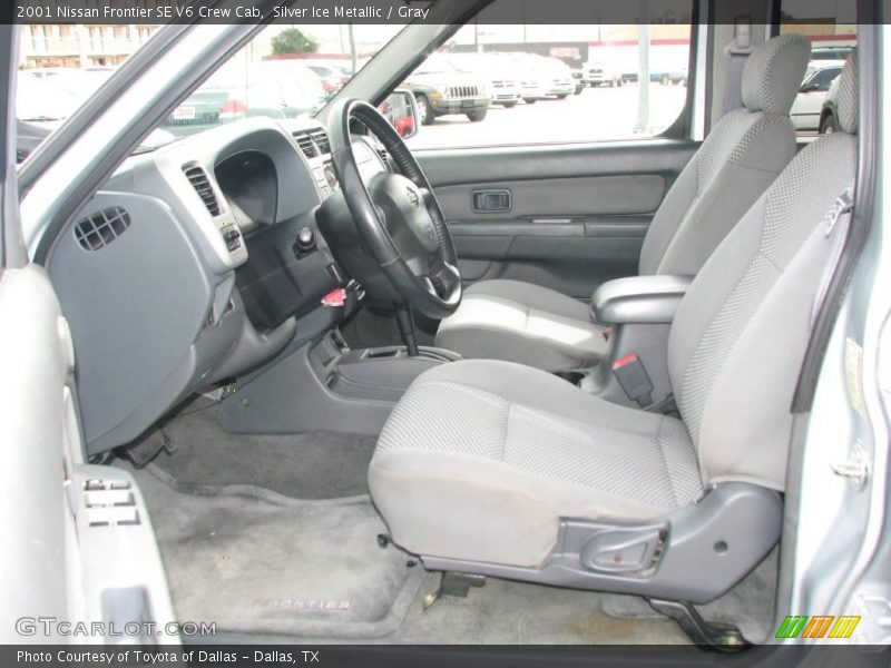 Silver Ice Metallic / Gray 2001 Nissan Frontier SE V6 Crew Cab