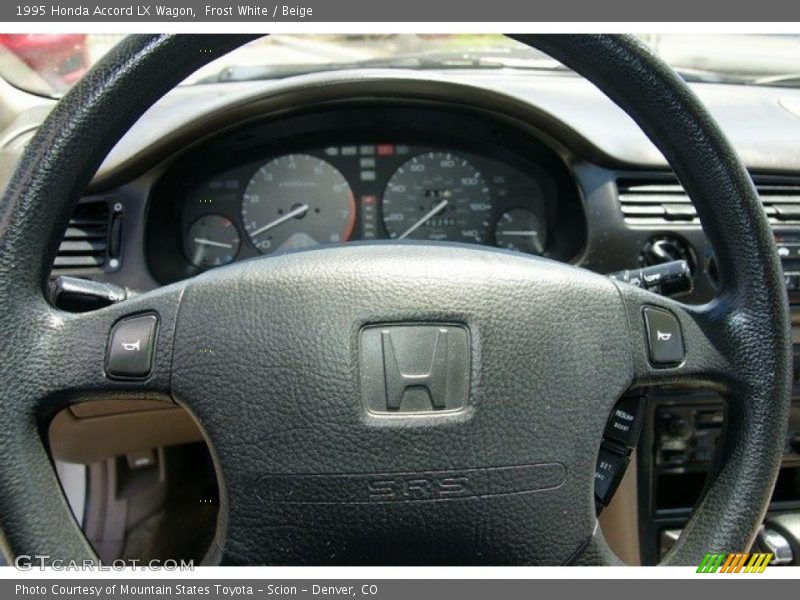 Frost White / Beige 1995 Honda Accord LX Wagon