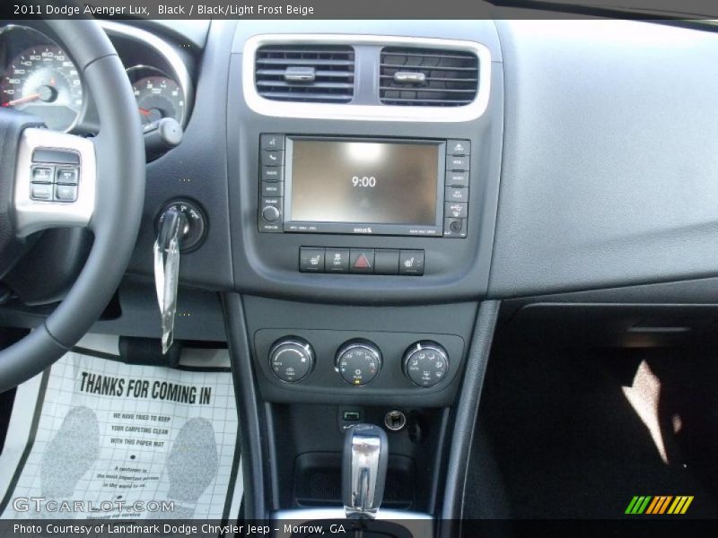 Black / Black/Light Frost Beige 2011 Dodge Avenger Lux