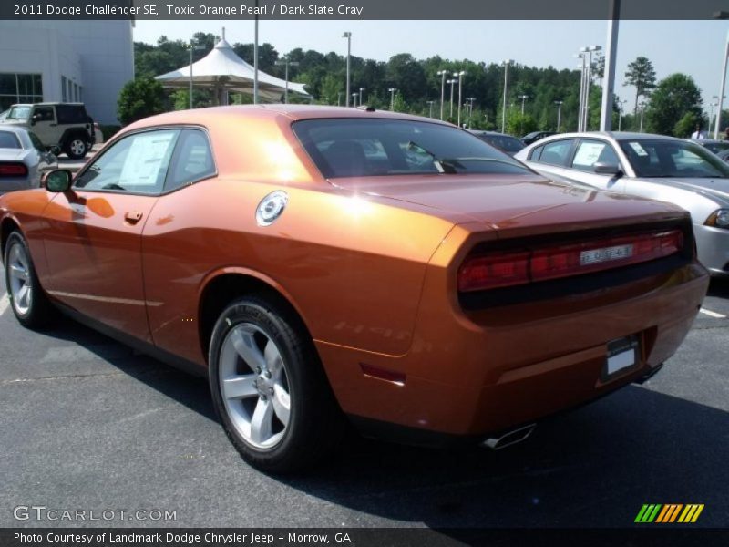 Toxic Orange Pearl / Dark Slate Gray 2011 Dodge Challenger SE