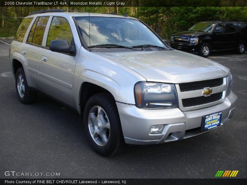Moondust Metallic / Light Gray 2008 Chevrolet TrailBlazer LT 4x4