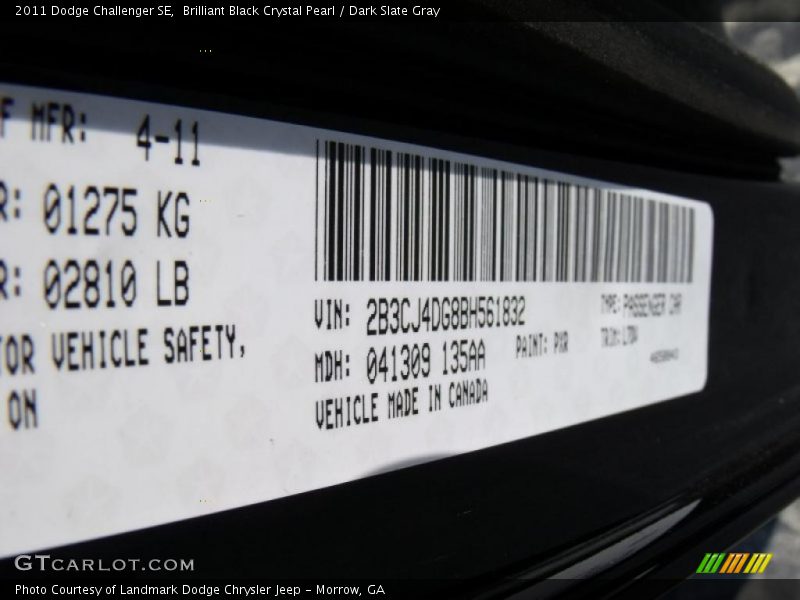 Brilliant Black Crystal Pearl / Dark Slate Gray 2011 Dodge Challenger SE
