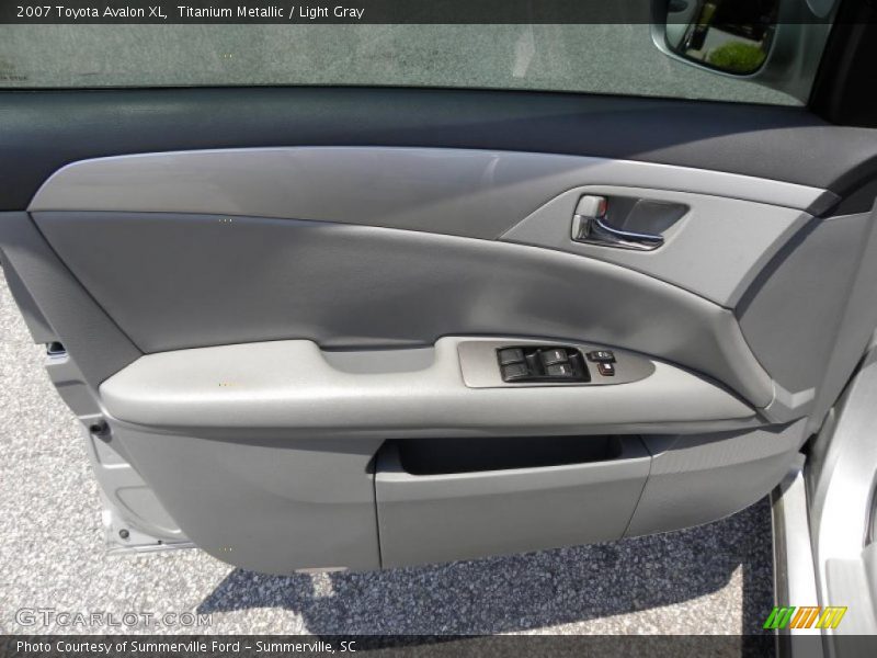 Titanium Metallic / Light Gray 2007 Toyota Avalon XL