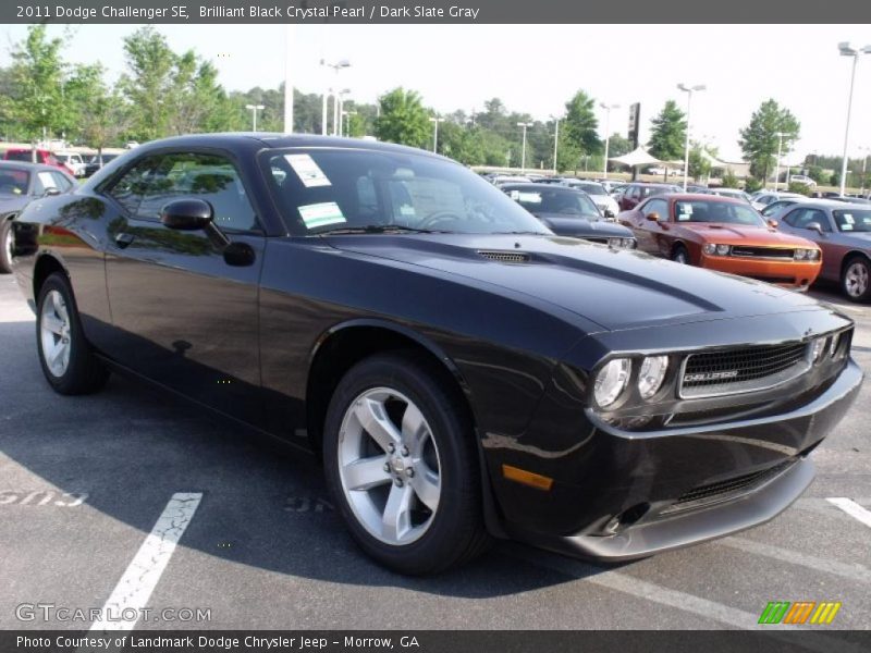 Brilliant Black Crystal Pearl / Dark Slate Gray 2011 Dodge Challenger SE