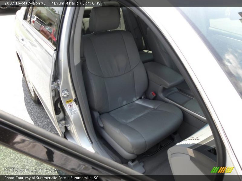 Titanium Metallic / Light Gray 2007 Toyota Avalon XL
