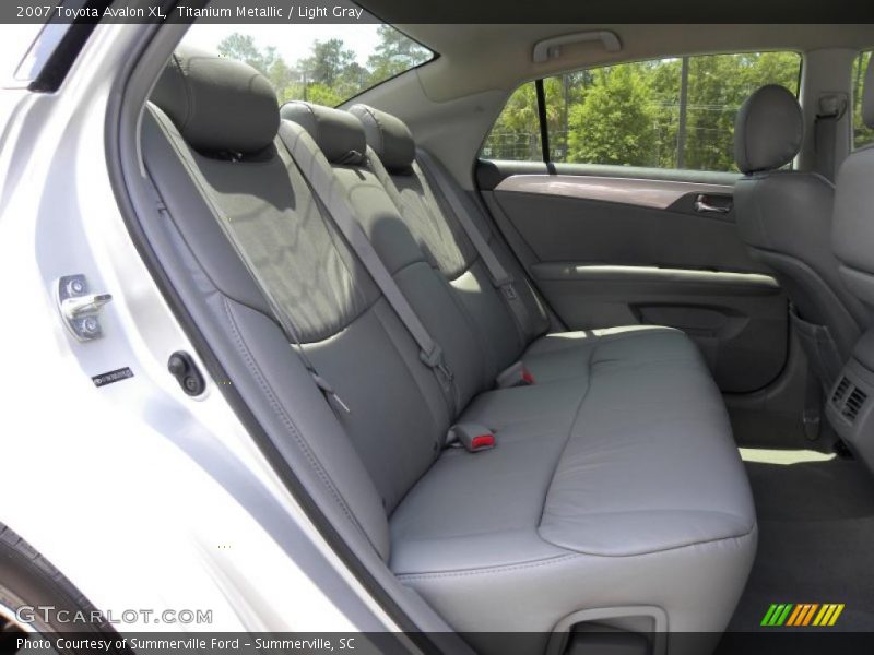 Titanium Metallic / Light Gray 2007 Toyota Avalon XL