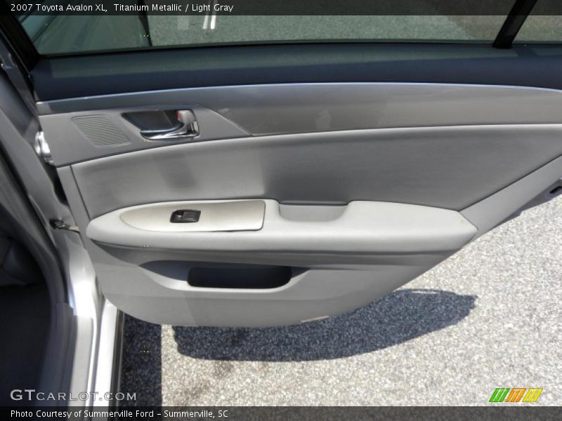 Titanium Metallic / Light Gray 2007 Toyota Avalon XL