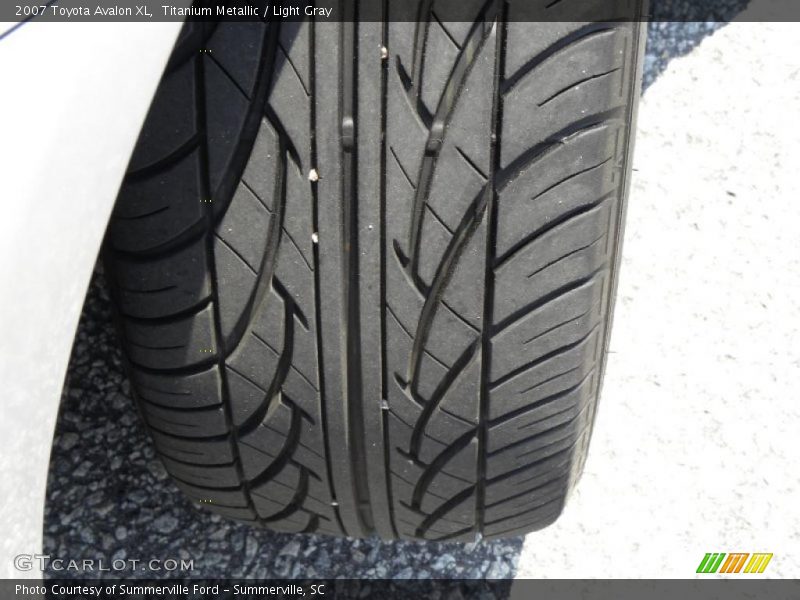 Titanium Metallic / Light Gray 2007 Toyota Avalon XL