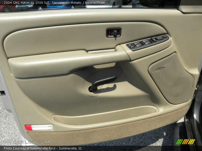 Sandalwood Metallic / Neutral/Shale 2004 GMC Yukon XL 1500 SLT
