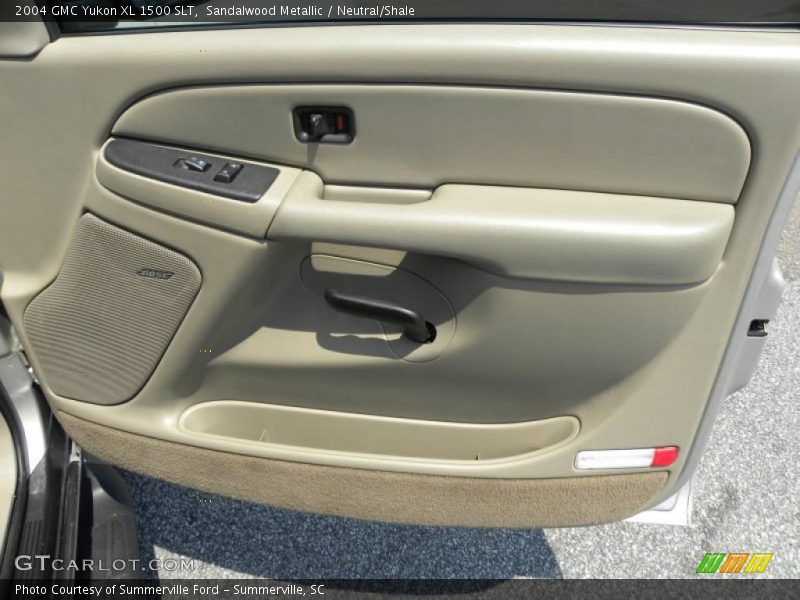 Sandalwood Metallic / Neutral/Shale 2004 GMC Yukon XL 1500 SLT