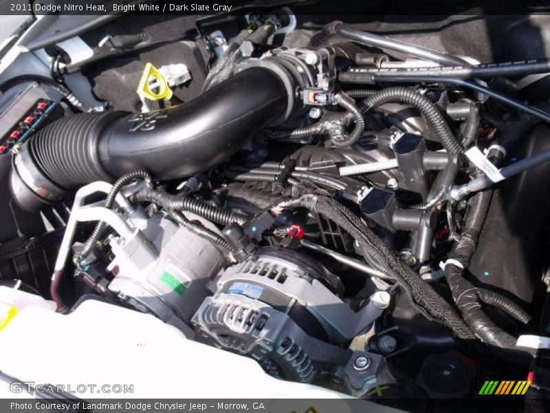 Bright White / Dark Slate Gray 2011 Dodge Nitro Heat