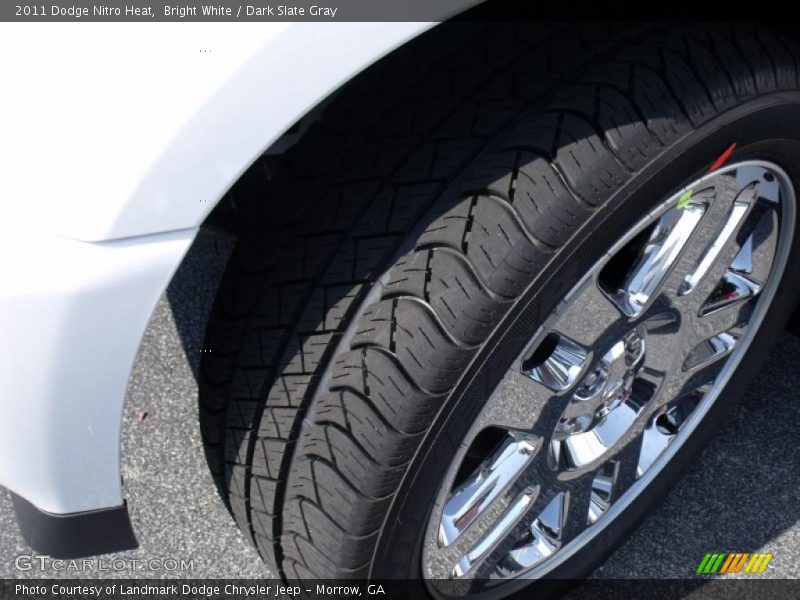 Bright White / Dark Slate Gray 2011 Dodge Nitro Heat