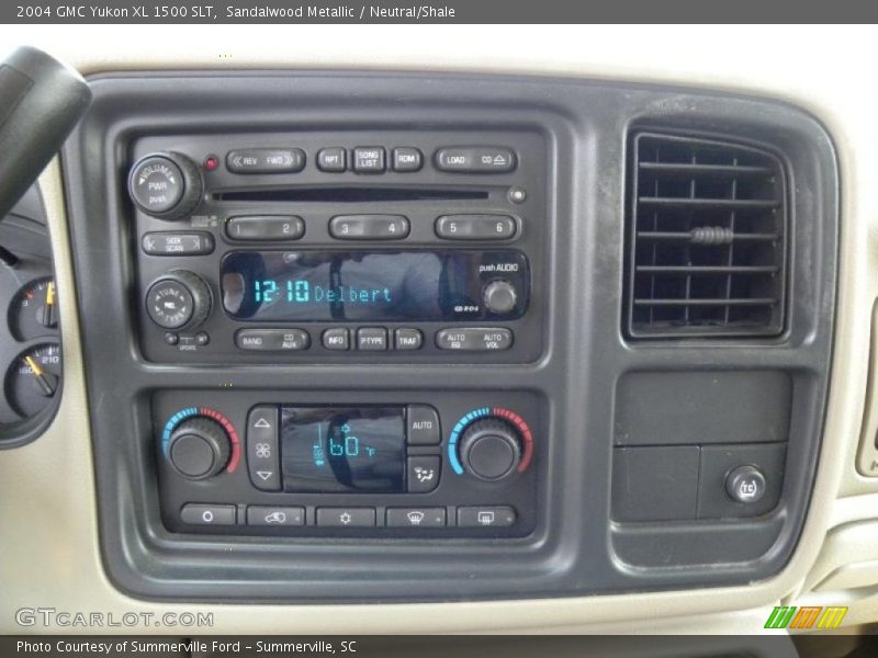 Sandalwood Metallic / Neutral/Shale 2004 GMC Yukon XL 1500 SLT