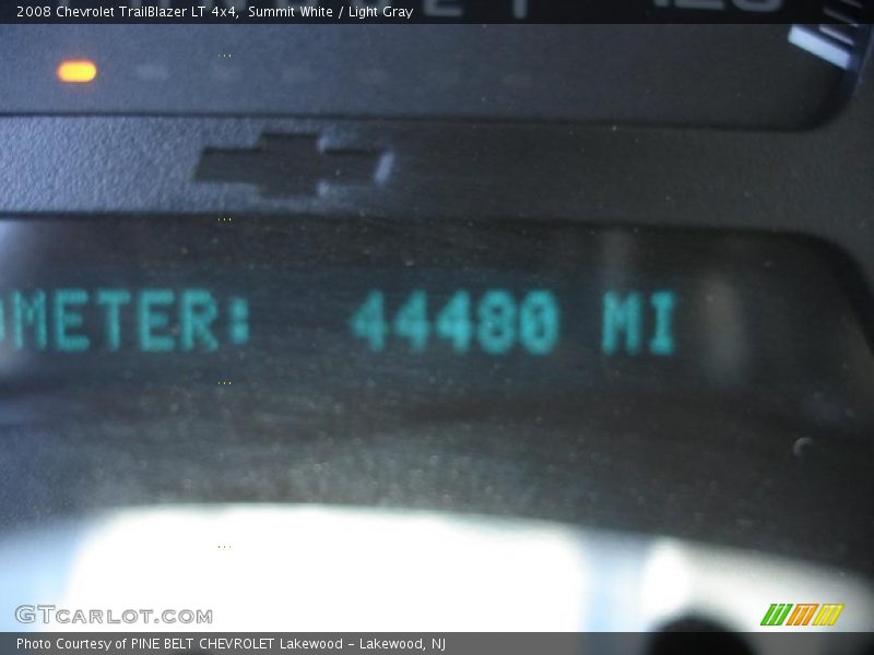 Summit White / Light Gray 2008 Chevrolet TrailBlazer LT 4x4