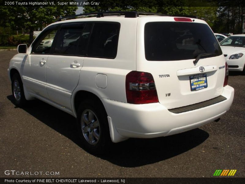 Super White / Ash Gray 2006 Toyota Highlander V6