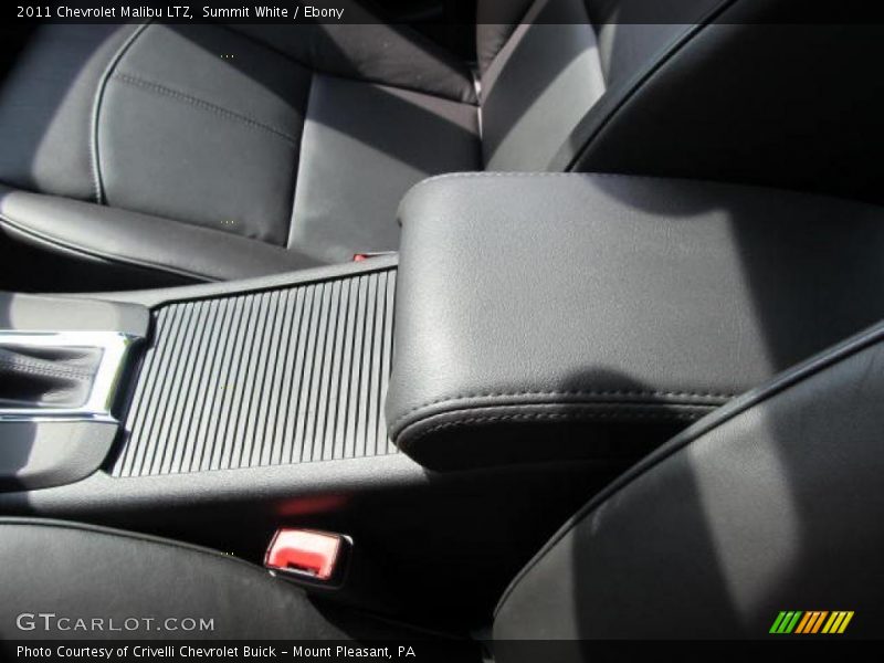 Summit White / Ebony 2011 Chevrolet Malibu LTZ