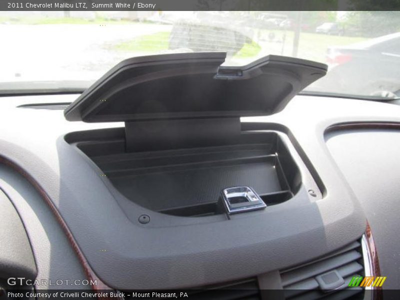 Summit White / Ebony 2011 Chevrolet Malibu LTZ