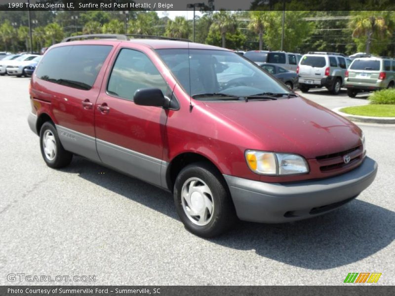 Sunfire Red Pearl Metallic / Beige 1998 Toyota Sienna LE