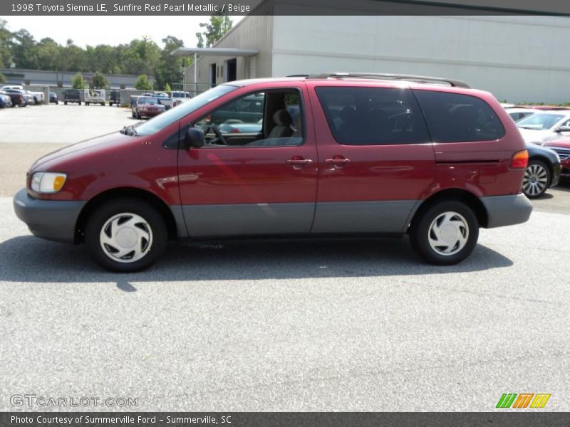 Sunfire Red Pearl Metallic / Beige 1998 Toyota Sienna LE