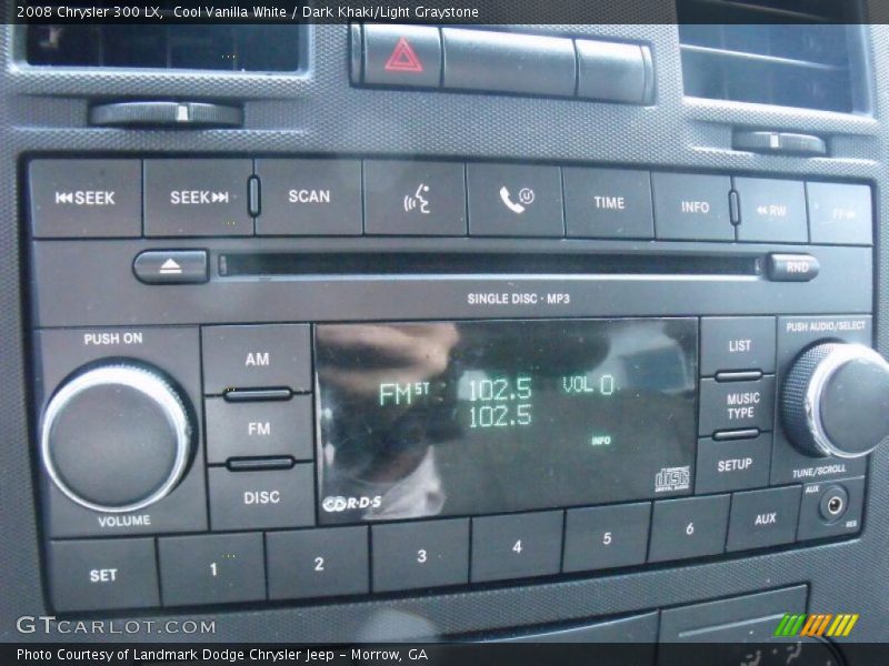 Cool Vanilla White / Dark Khaki/Light Graystone 2008 Chrysler 300 LX