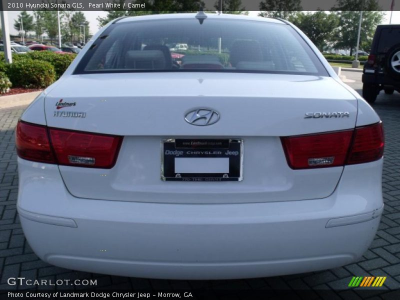 Pearl White / Camel 2010 Hyundai Sonata GLS