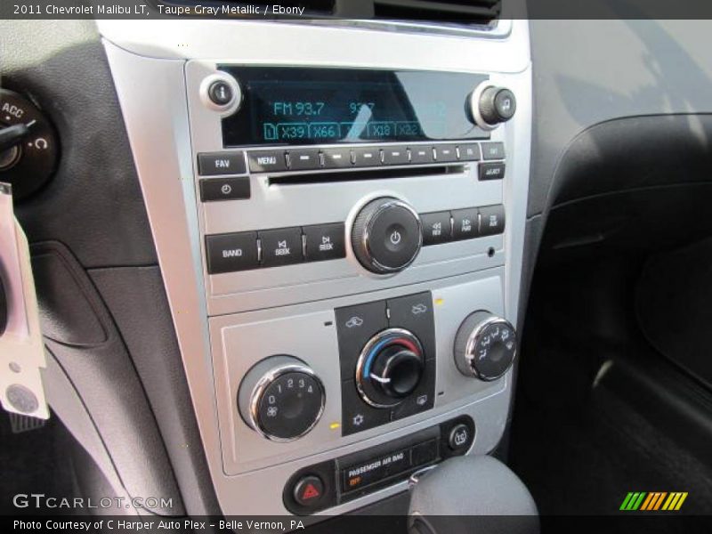Controls of 2011 Malibu LT