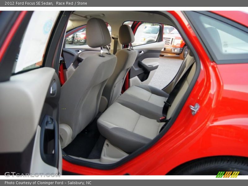  2012 Focus SE Sedan Stone Interior