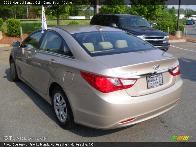 Camel Pearl / Camel 2011 Hyundai Sonata GLS