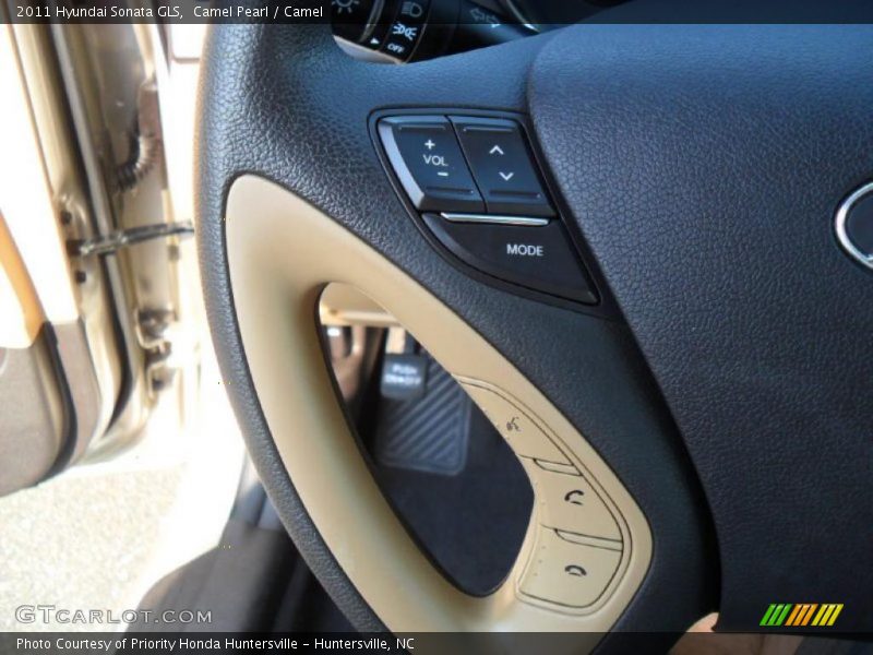 Camel Pearl / Camel 2011 Hyundai Sonata GLS