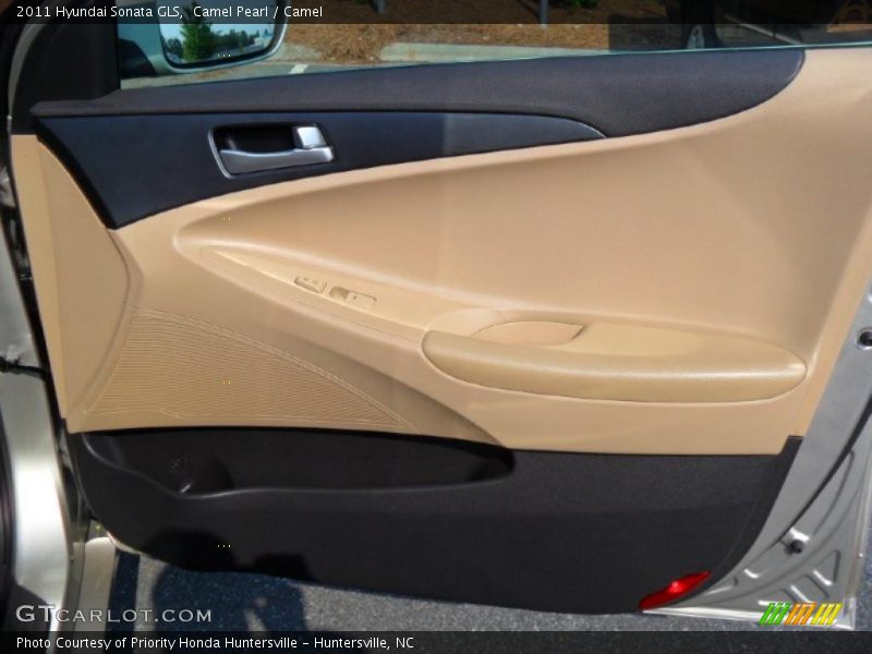 Camel Pearl / Camel 2011 Hyundai Sonata GLS
