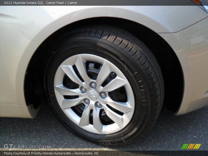 Camel Pearl / Camel 2011 Hyundai Sonata GLS