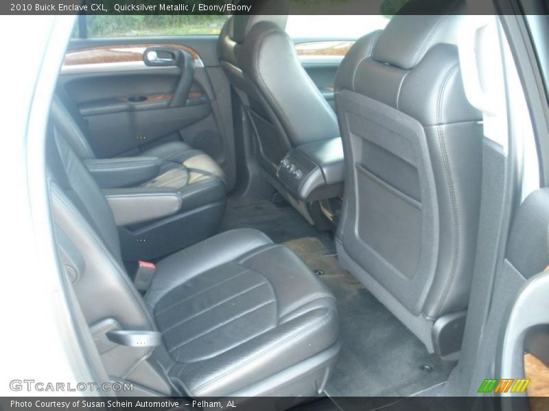 Quicksilver Metallic / Ebony/Ebony 2010 Buick Enclave CXL
