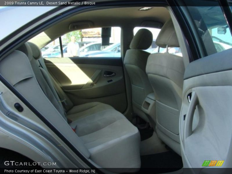 Desert Sand Metallic / Bisque 2009 Toyota Camry LE