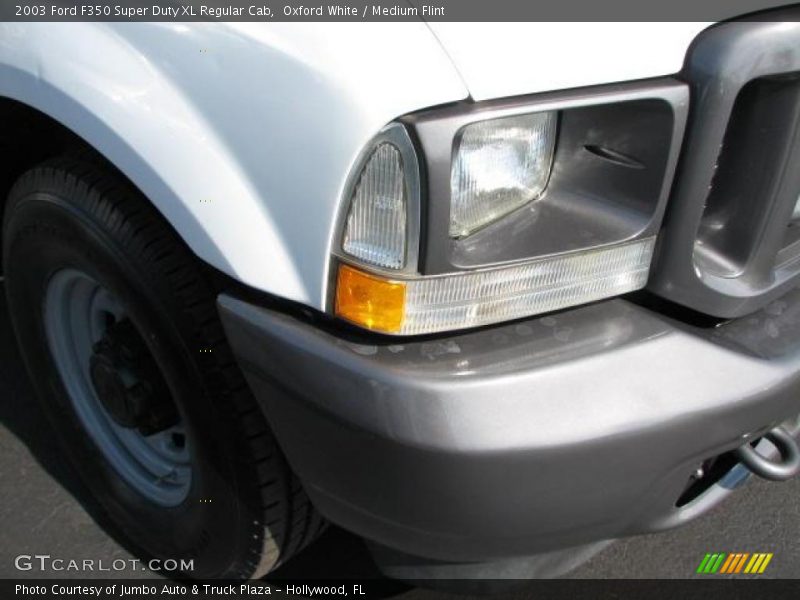 Oxford White / Medium Flint 2003 Ford F350 Super Duty XL Regular Cab